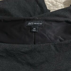 Jones New York dress leggings with wide waist band size 3x dark gray / black